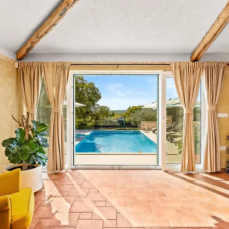 Villa Vlacich For 8 People Near Labin - Rabac With Heated Pool & Sea View - Only 2 Km From Trget