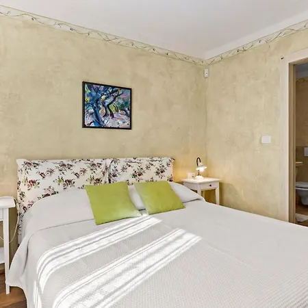 Villa Vlacich For 8 People Near Labin - Rabac With Heated Pool, Sea View & Kids Playground - Only 2 Km From The