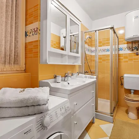 Vlacich For 8 People Near Labin - Rabac With Heated Pool, Sea View & Kids Playground - Only 2 Km From The Villa *