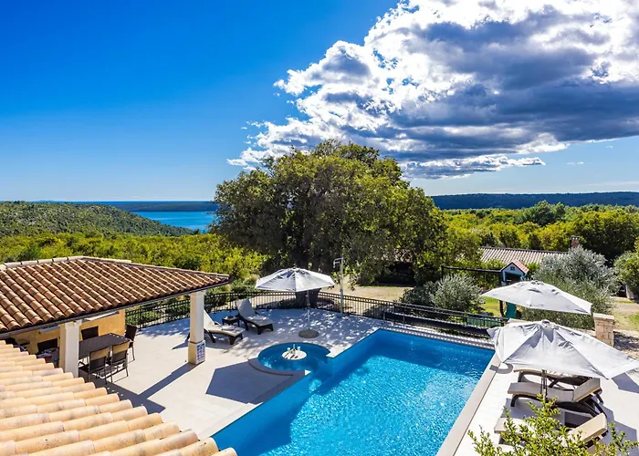 Villa Vlacich For 8 People Near Labin - Rabac With Heated Pool, Sea View & Kids Playground - Only 2 Km From The *