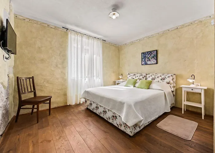 Vlacich For 8 People Near Labin - Rabac With Heated Pool, Sea View & Kids Playground - Only 2 Km From The *