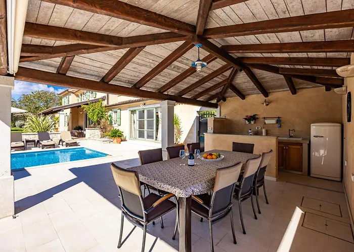 Vlacich For 8 People Near Labin - Rabac With Heated Pool, Sea View & Kids Playground - Only 2 Km From The *